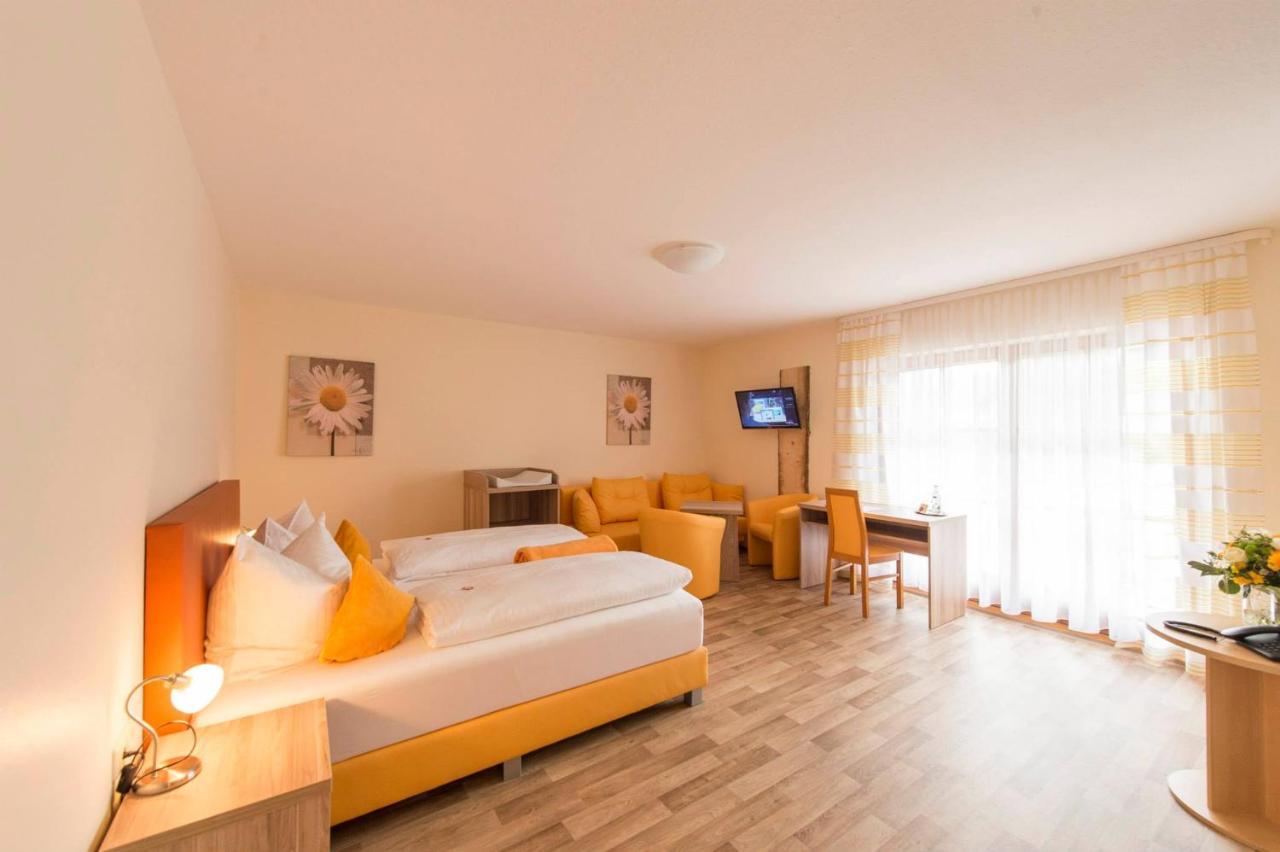 Familienhotel Friedrichshof Obertrubach Ngoại thất bức ảnh
