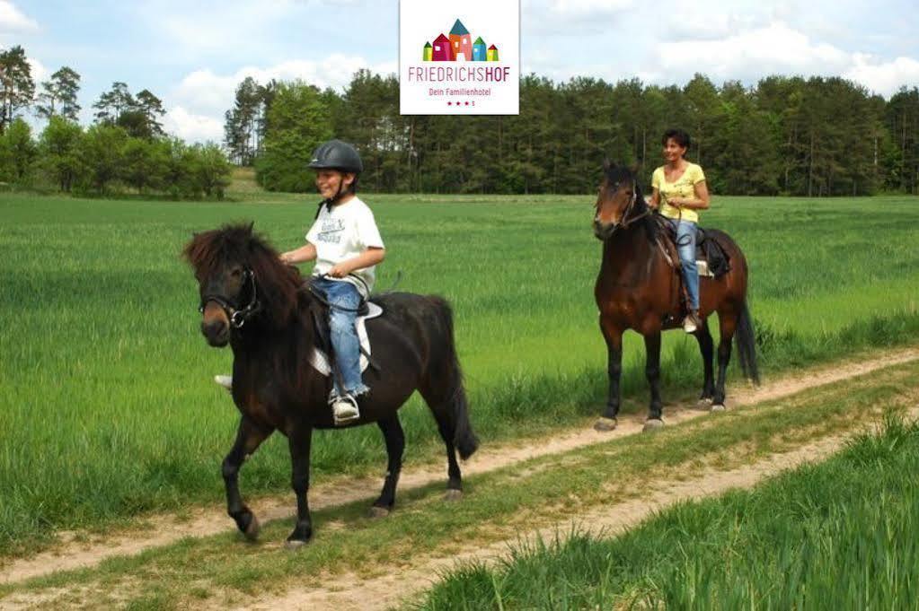 Familienhotel Friedrichshof Obertrubach Ngoại thất bức ảnh